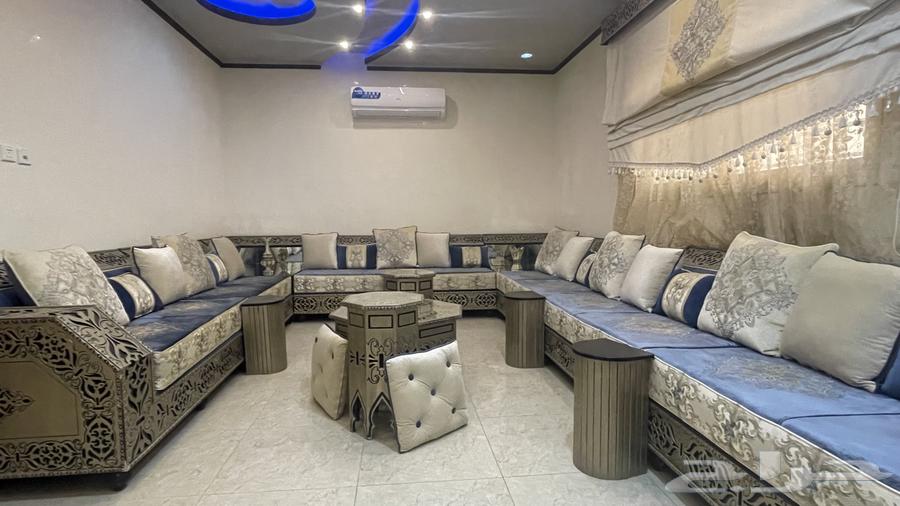 كنب64370972562177110