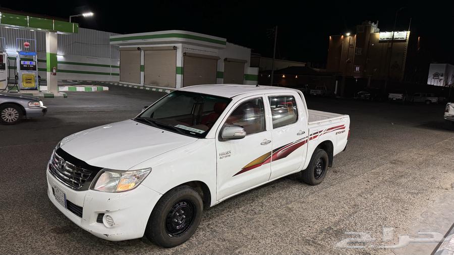 هايلوكس 2012 فل كامل64509630818178110