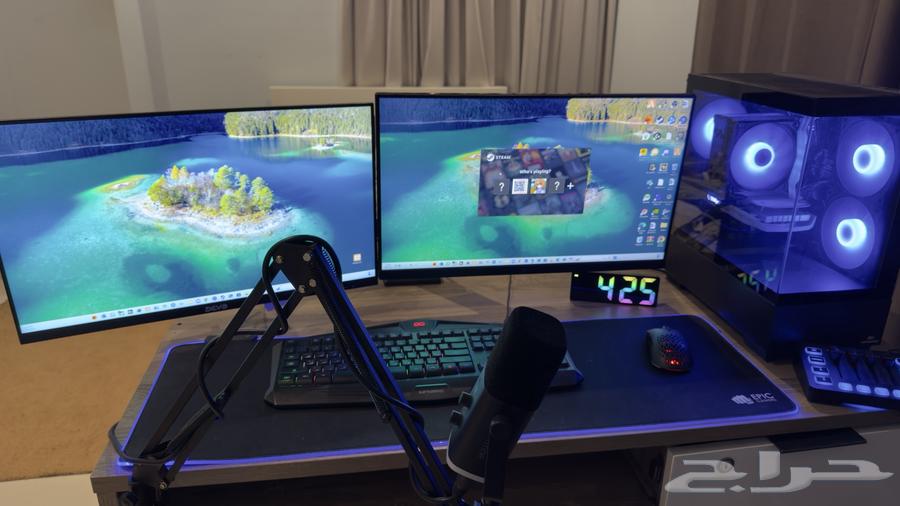 PC 4060 مع كامل ملحقاته64371818623618110