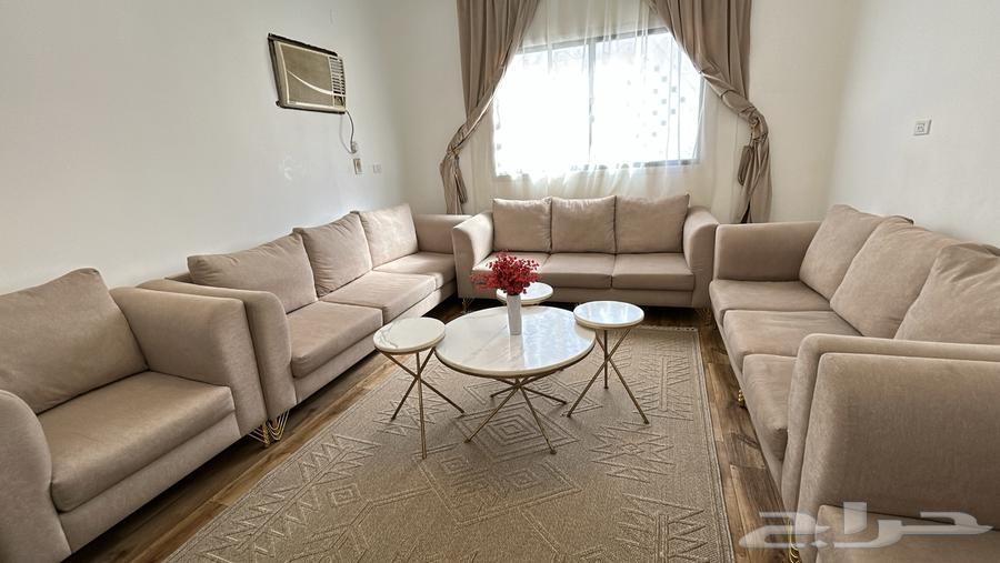 كنب خمس قطع مستعمل 11نفر64370410278401113