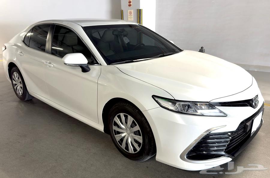 Camry Standard 2024 with low mileage64512594789121113