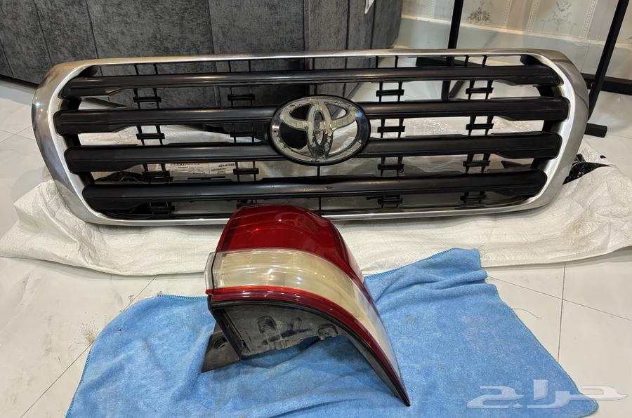 للبيع شبك لاندكروزر يركب من 2008 الى 201164513769828994111