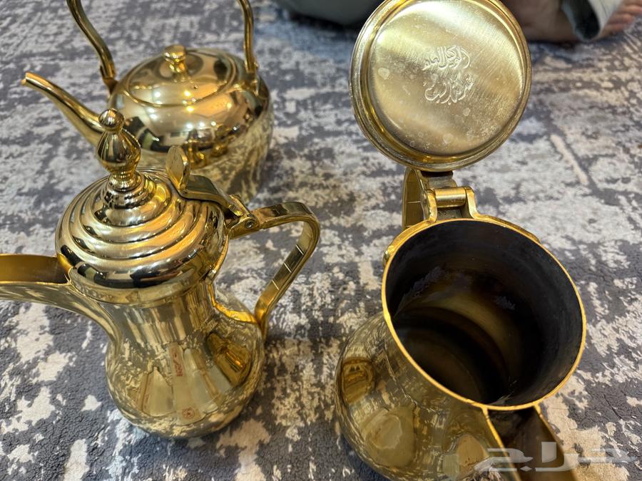 للبيع جديد براديد ودلة قديمة جد ا غير مستعملة64364892089218110