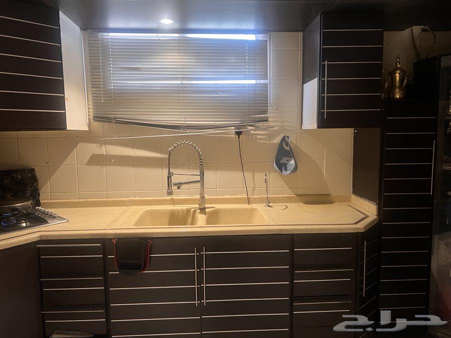 مطبخ كامل 4في 5 نظيف جداا اخو الجديد64367289302659114