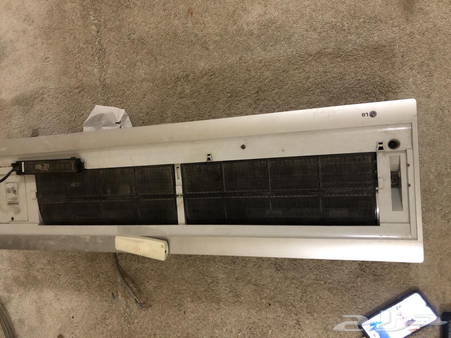 Two 24-unit split air conditioners64375363553923110