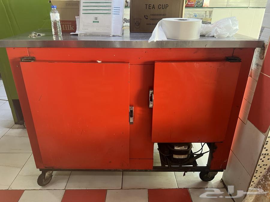 ثلاجة عصائر للبيع على الشرط64371191317121111