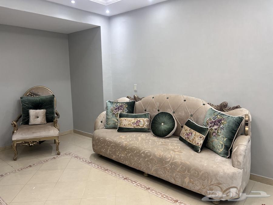 5-Piece Sofa Set and Tables64363621317507112