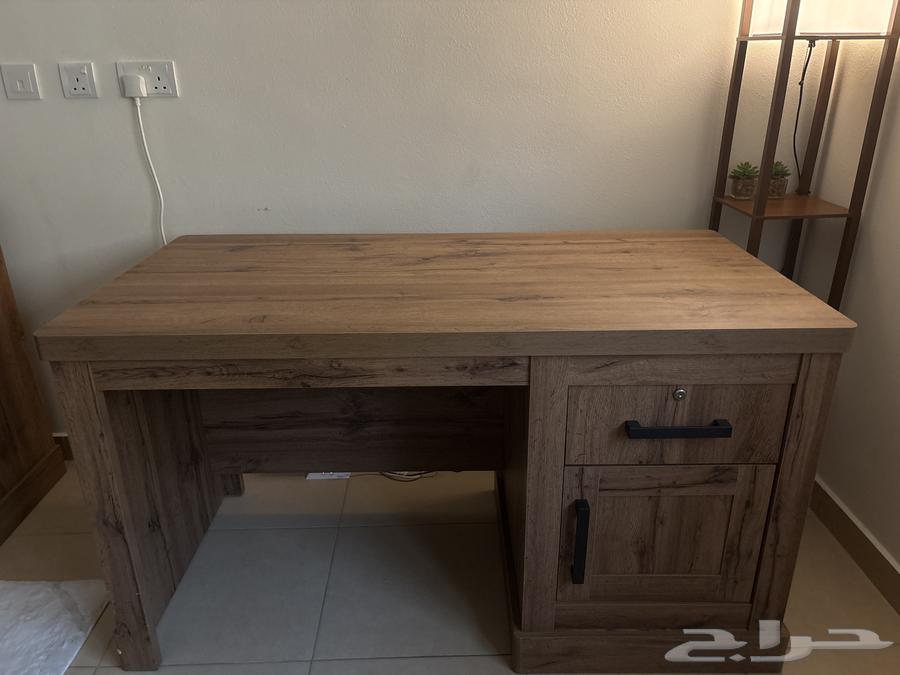مكتب منزلي للبيع64368397595394110