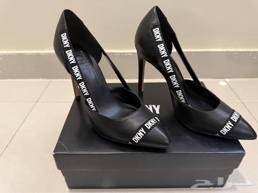 جزمه نسائيه استخدام خفيف شبه جديده64375723567490112