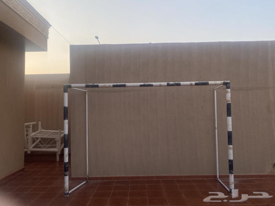 مرمى كورة قدم عدد 264371716332929111