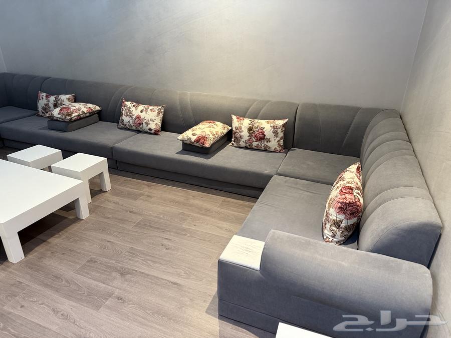 Sofa - Plastic sheet - Tables64363891989633111