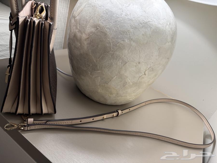 شنطه مايكل كورس64374905743746112