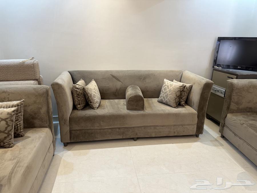 Clean used sofa64370525671299113