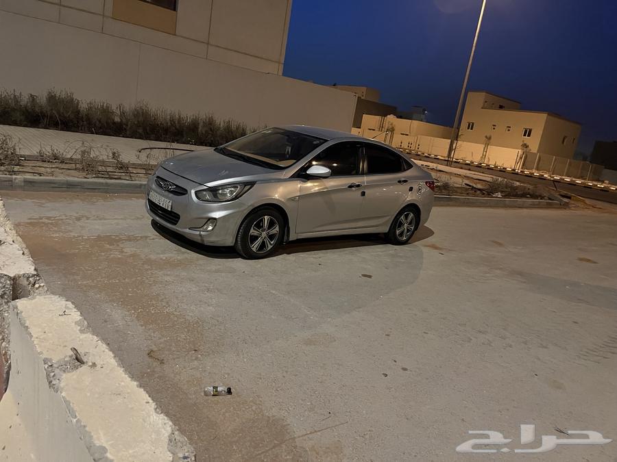 Accent 201264513673407106110