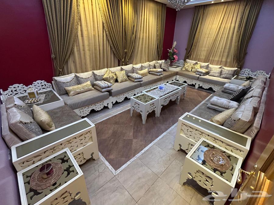 غرفة ضيوف64367945777922110