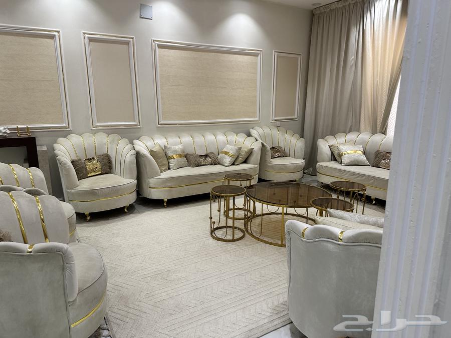 كنب مع ستاره وطوله شبه جديد64369820866050111