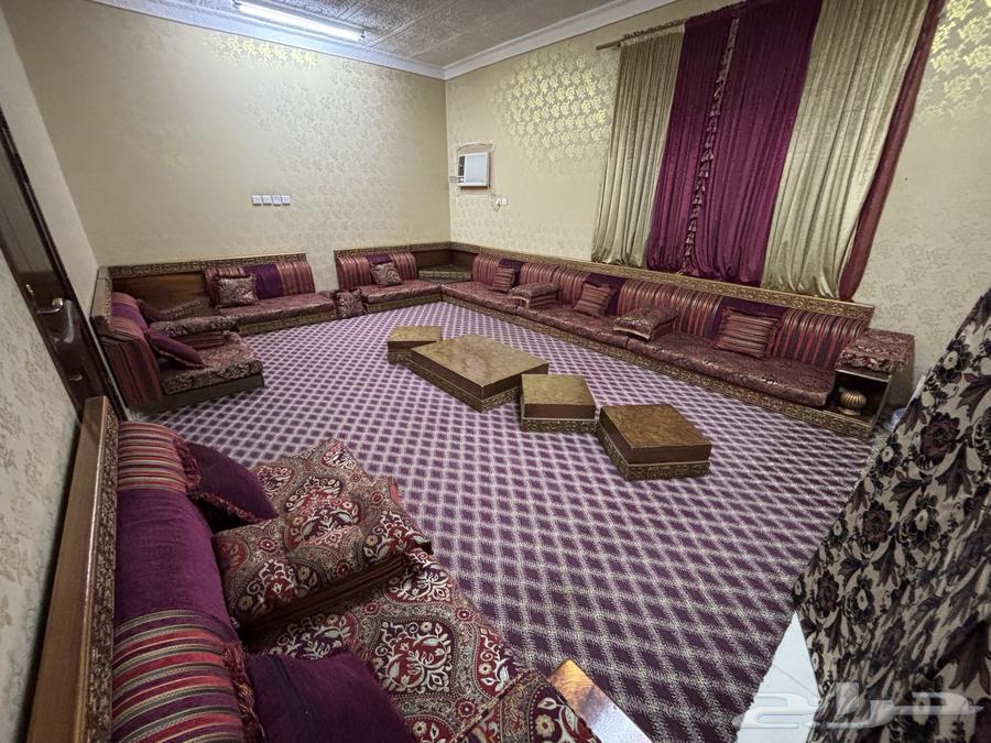 Floor Seating Sofa Set - Glass Table - Heaters64366790572035111