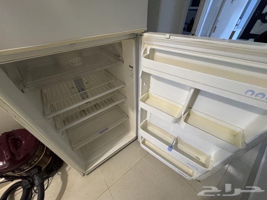 تلاجه ال جي بحاله جيده64368747622787110