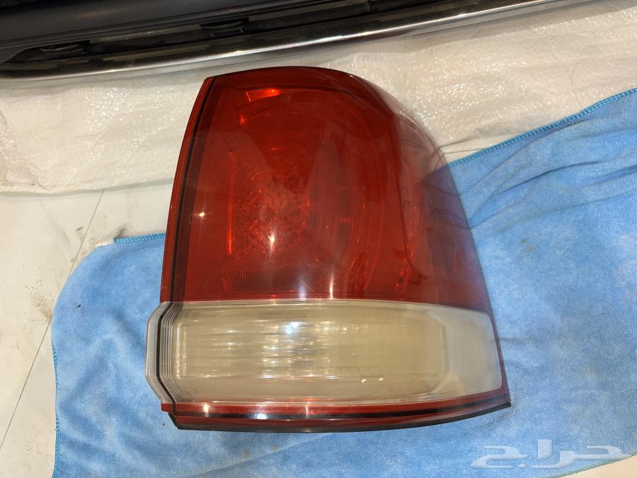 للبيع شبك لاندكروزر يركب من 2008 الى 201164513769828994110