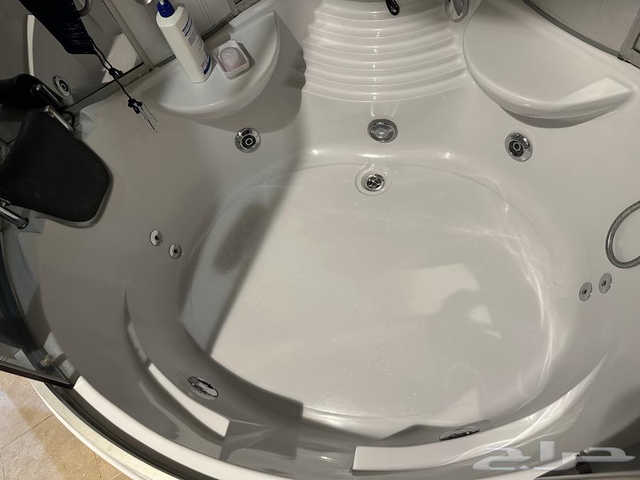 Jacuzzi64375887590915114