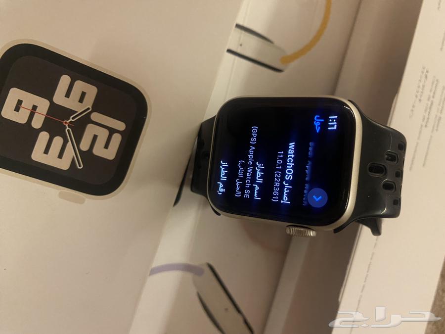 ساعة أبل الرياضية se 44mm gps64363892012547110