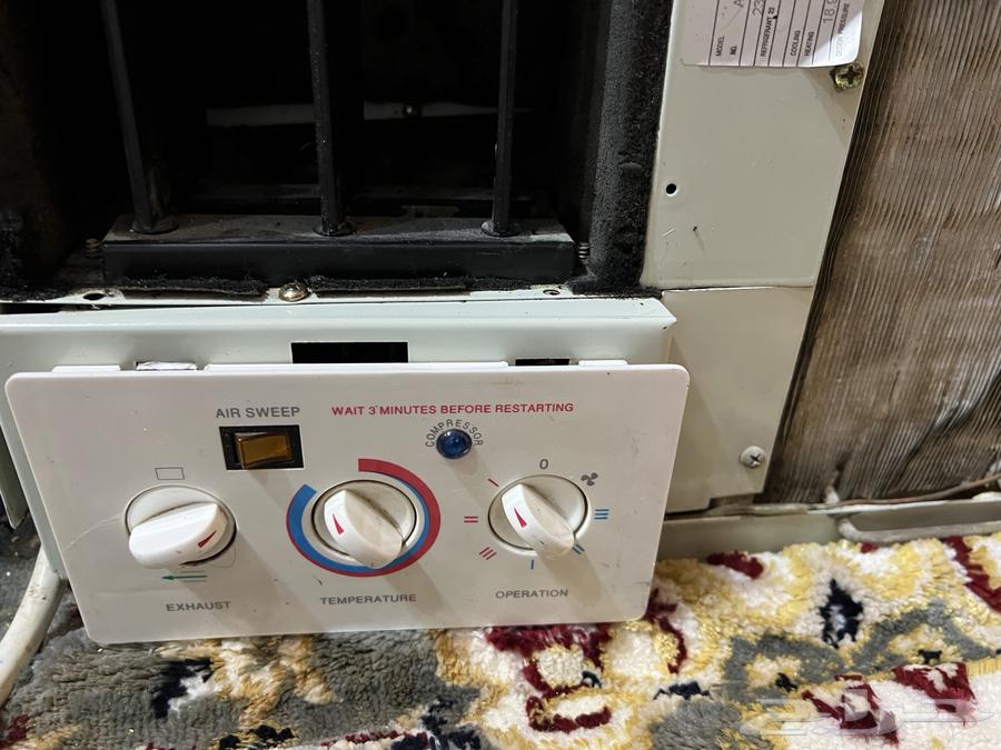 Gibson 24,000 BTU heating and cooling air conditioner used for less than a year and stored due to travel64375022952067111