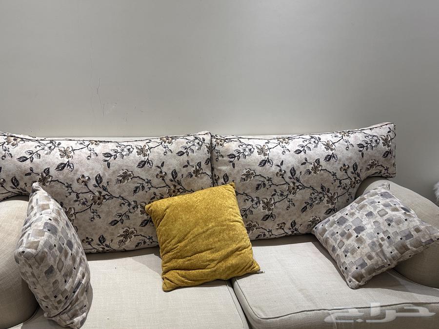 كنب64371379638147110