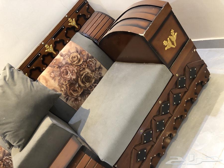 Sofa64375601812482113