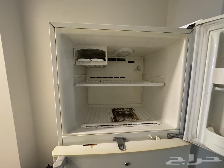 تلاجه ال جي بحاله جيده64368747622787112