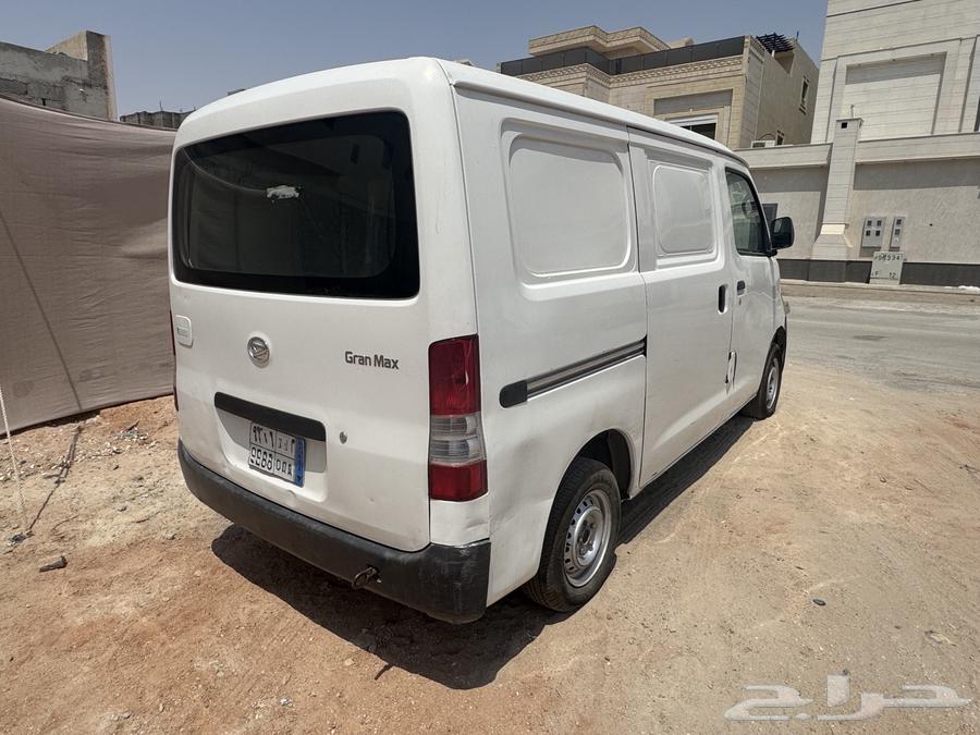 فان بضاعة دايهاتسو نظيف جدا وماشي قليل64512065009795111