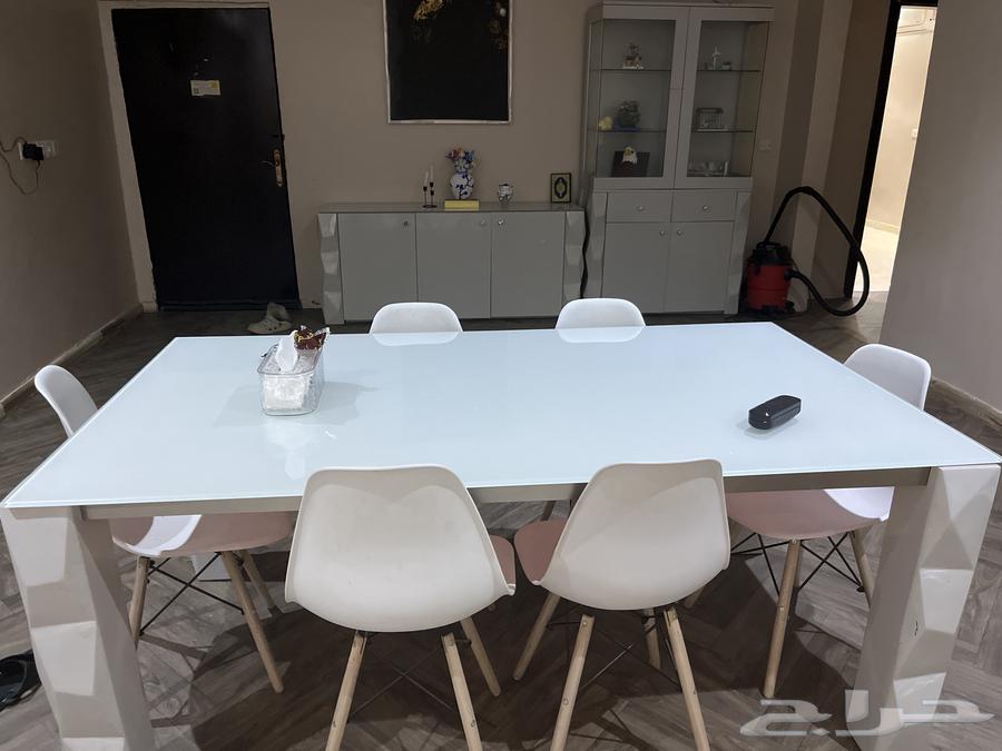 مدخل وطاوله64369864240899110