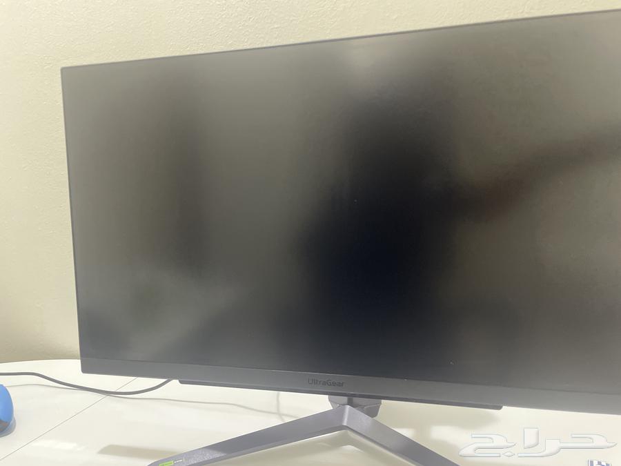 165Hz 2K resolution screen running on 120 oled64375872765571111