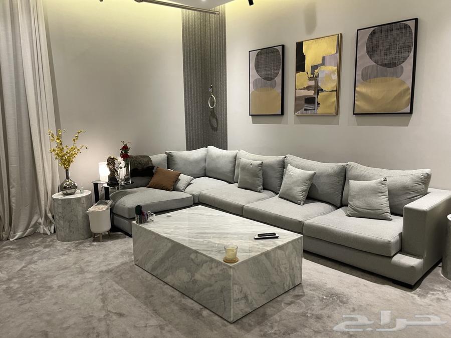Modern corner sofa with tables64373282676994112
