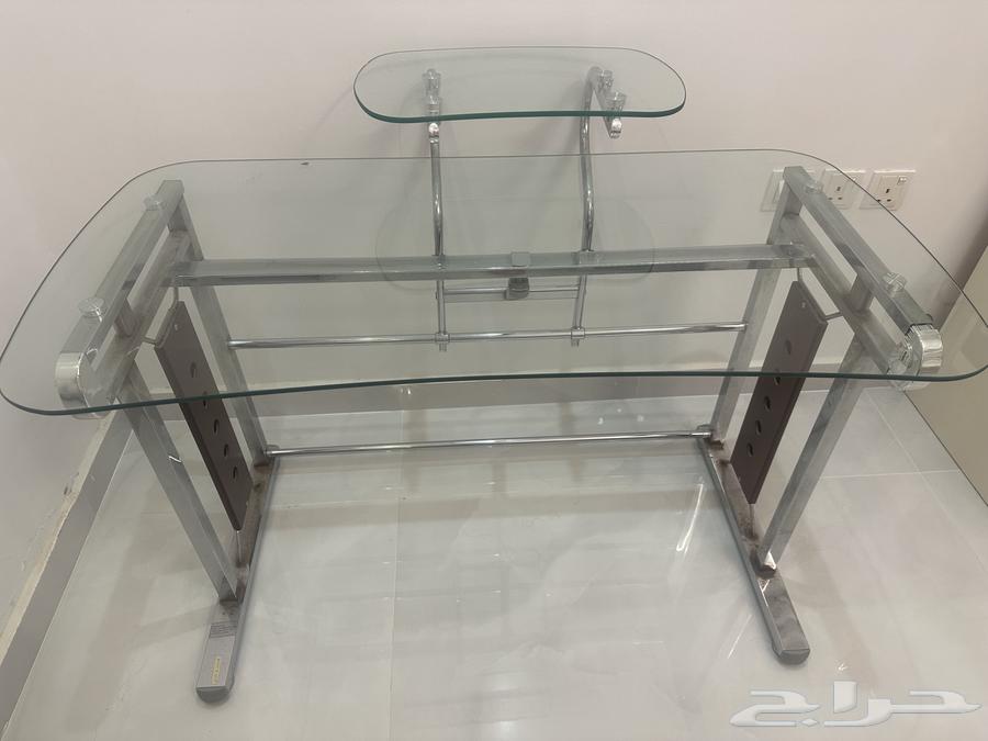 مكتب زجاج شفاف بحاله جيده64372127011842111
