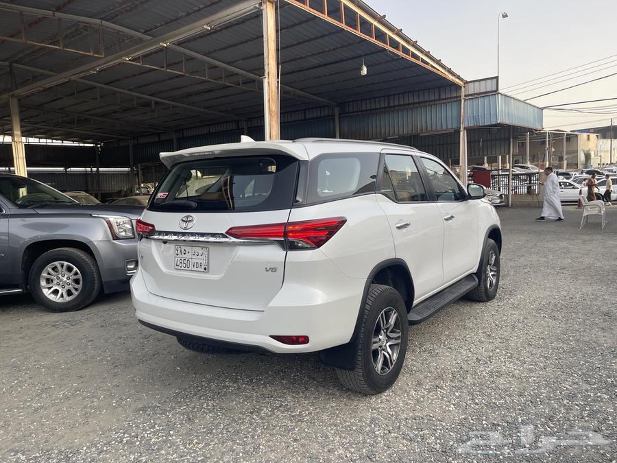 Fortuner 2023 V6 Semi-New64512483027202112