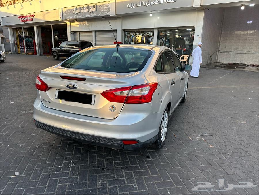للبيع فورد فوكس موديل 201364520473957763111