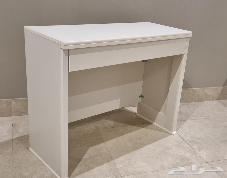 طاوله زينه ( تسريحه ) للبيع64364321368322111