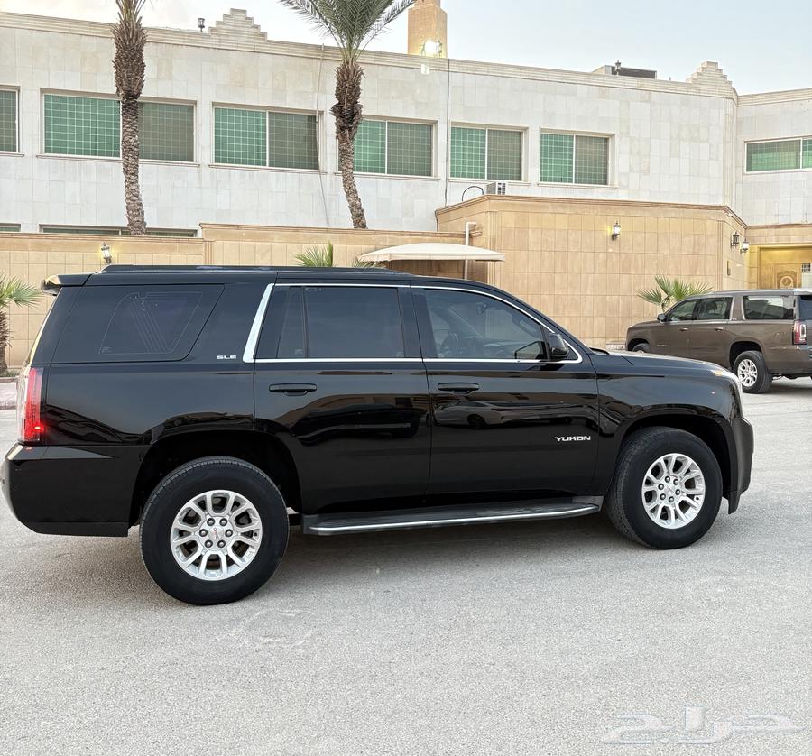 2015 GMC Yukon SLE, No Accident History, Second Owner from Agency64513962078210111