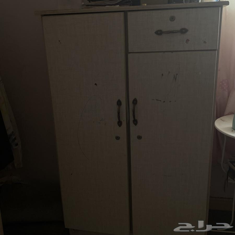 2 سرير اطفال و2 دولاب مستخدم64368076148098112