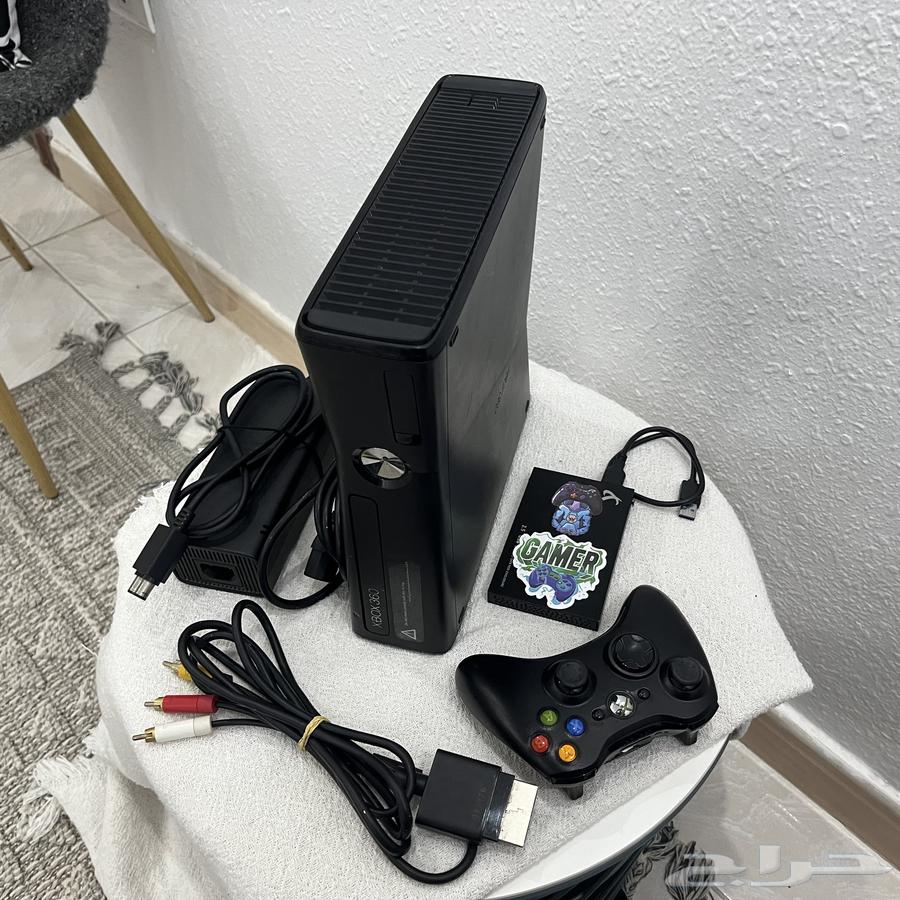 Hacked Xbox 360 Slim64367566646018112