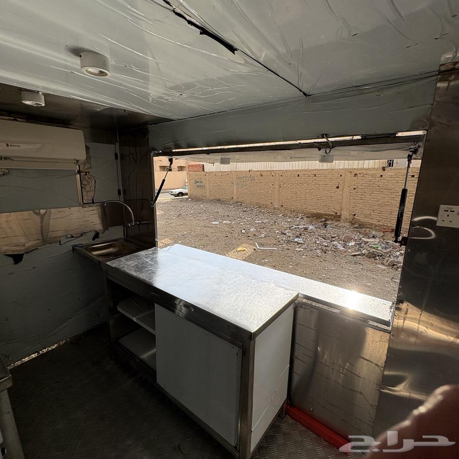 فود ترك جديد لم يستخدم مجهز64514155315201112