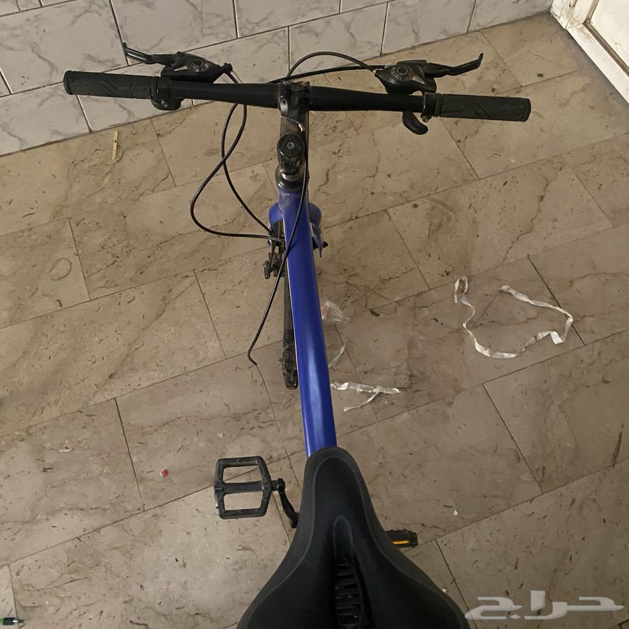 سيكل نظيف بس الكفرات الأمامية والخلفية64375244766593111