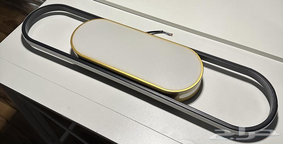 Modern used wall or ceiling light with wireless remote64365732310019112