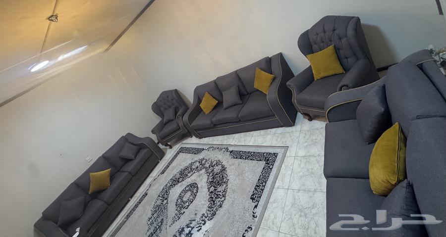 للبيع كنب نظيف وخشب ممتاز ولايوجد كسور64364802361857111