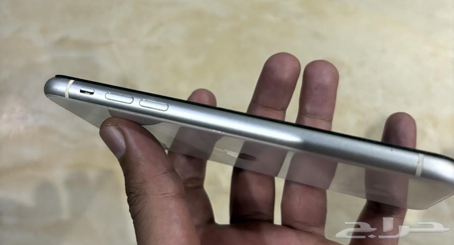 آيفون 11 العادي ابيض - 128 جيجا64369053864707114