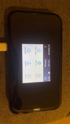 ZTE 5G mobile router with wifi support64369981671939112