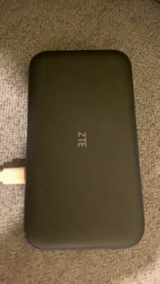 ZTE 5G mobile router with wifi support64369981671939113
