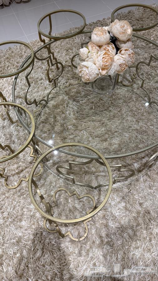 طاولات ذهبية64374378736515113