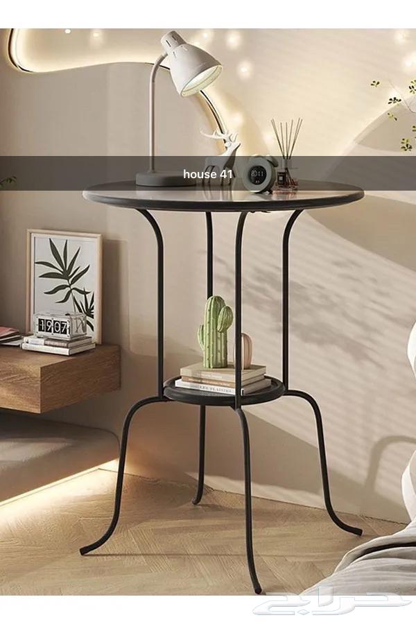 طاولة فولاذية دائرية باللون الأبيض 45 53 45 سم64375008394114112