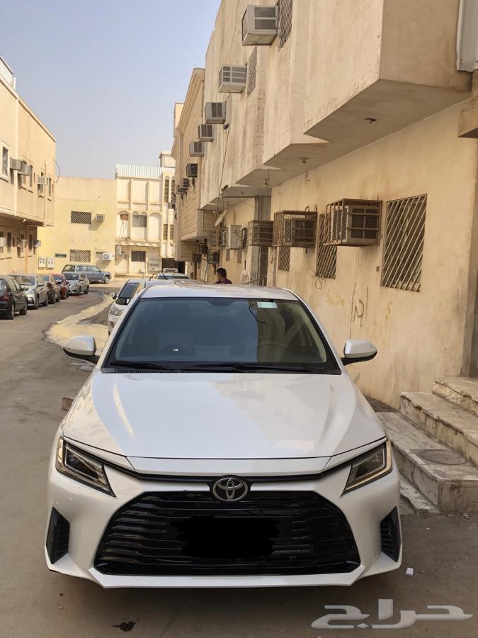 ياريس ممشى قليل 6000 فقط64512106651266111